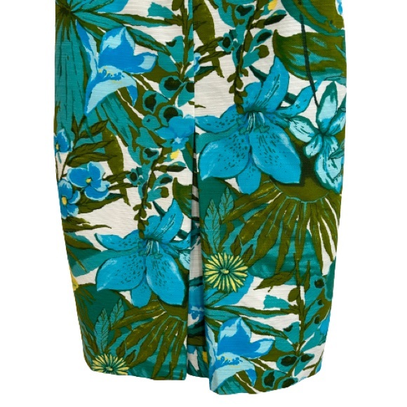 Talbots Sheath Silhouette Summer Floral Dress - Picture 4 of 8